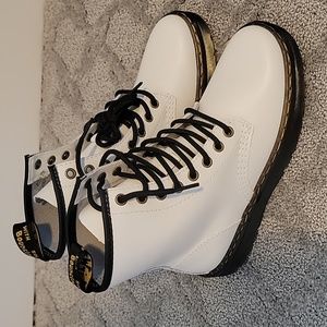 Brand New Without Box Dr. Martens Air Wair Boots
